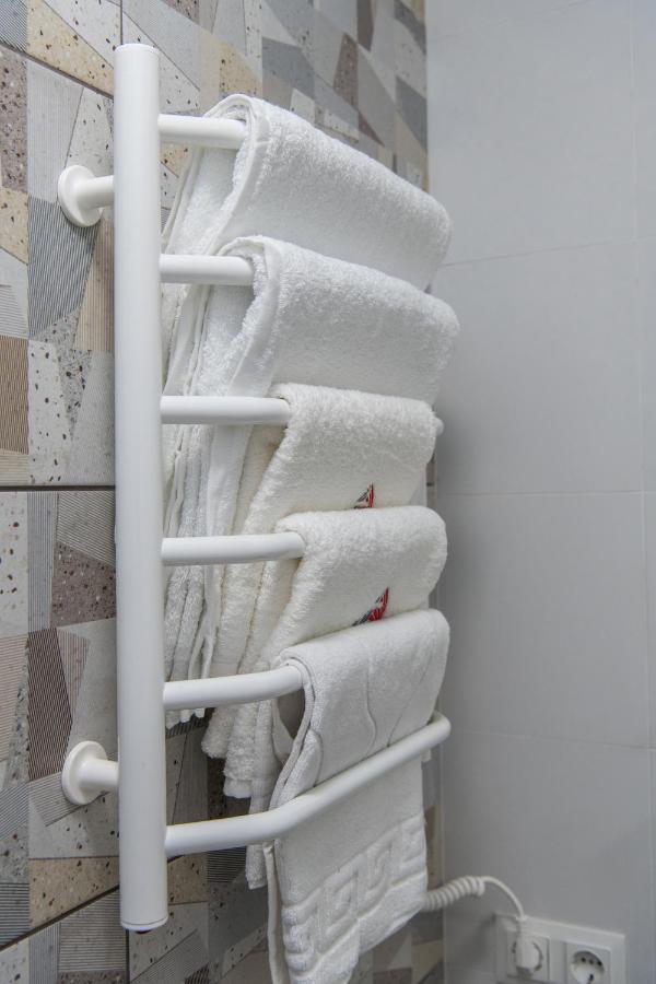 Mf пр-т берестейський 106а Apartament *